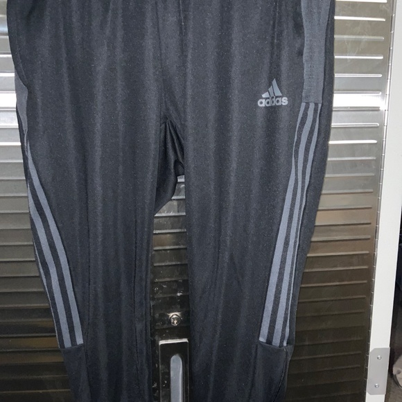 Adidas jogging pants - Picture 4 of 6